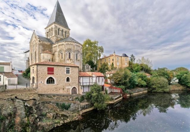 Mareuil-sur-Lay-Dissais Mareuil-sur-Lay-Dissais
